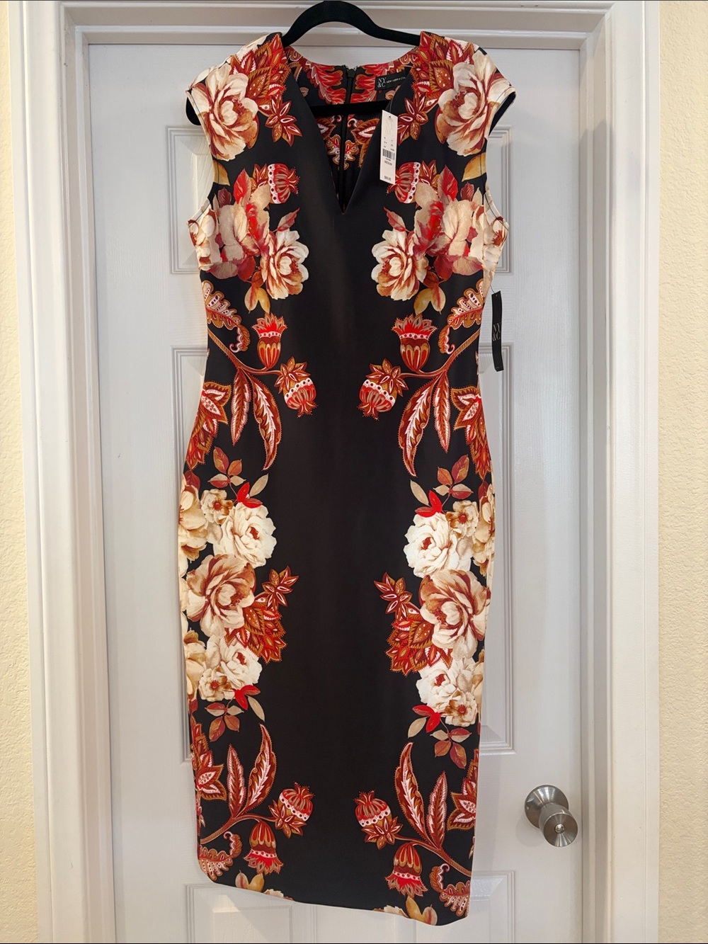 NY&C NWT Black Floral Sheath Dress with Cream and Red Accents